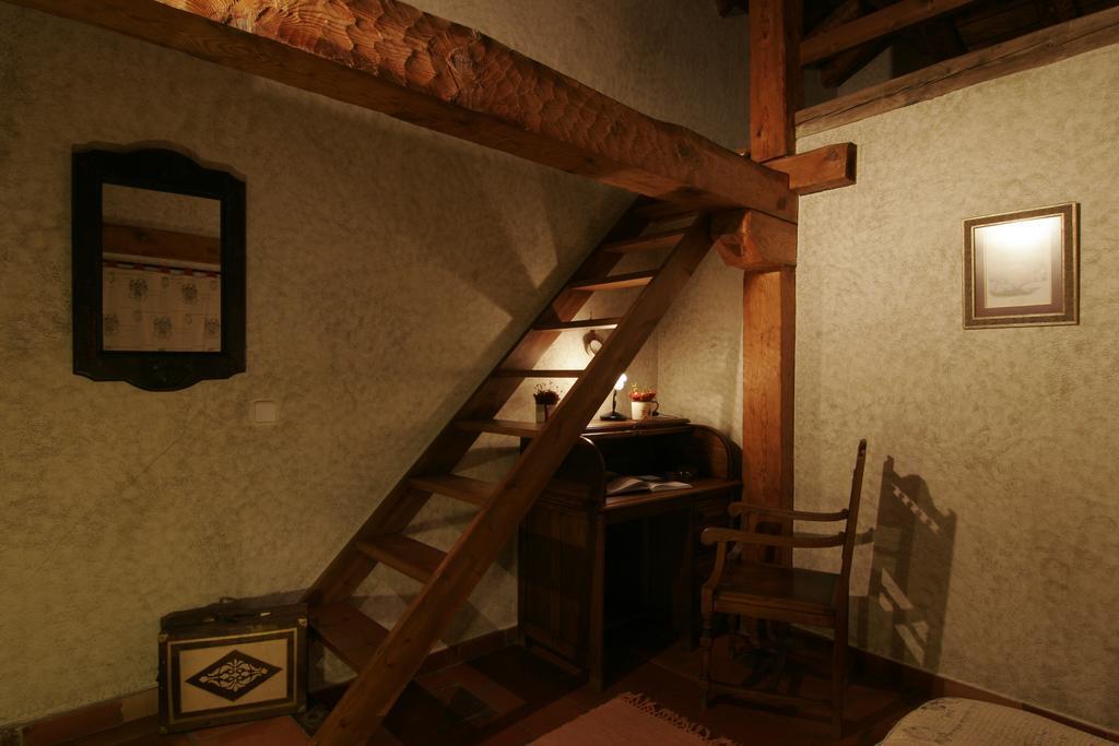 Posada El Zaguan Turégano Rom bilde